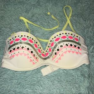 Bikini top Free with bundle